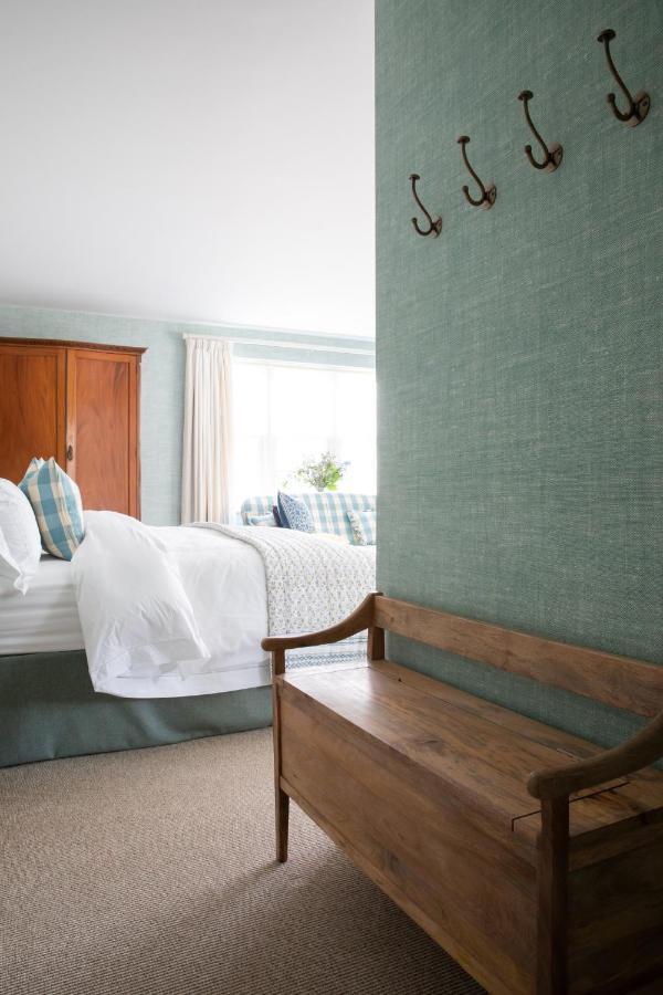 Bed and Breakfast Flint House - Goodwood Events Чічестер Екстер'єр фото